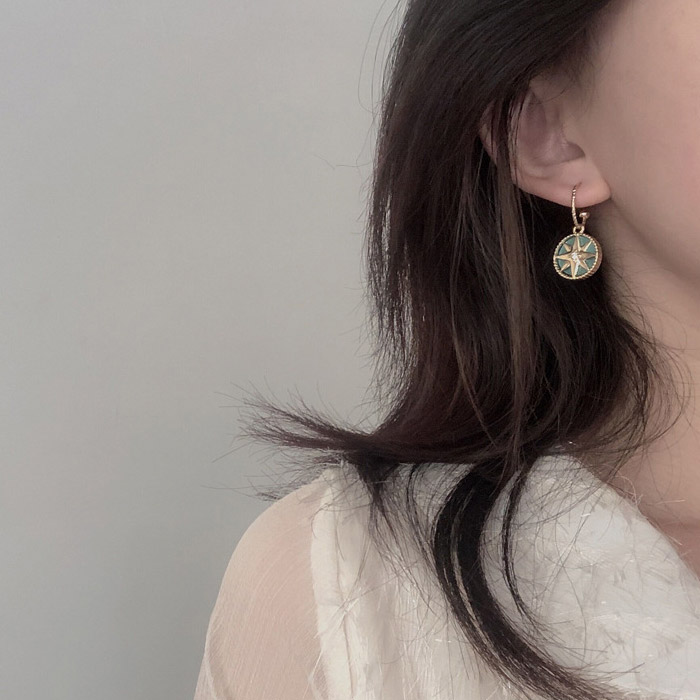 Art deco deals earrings costume jewelry